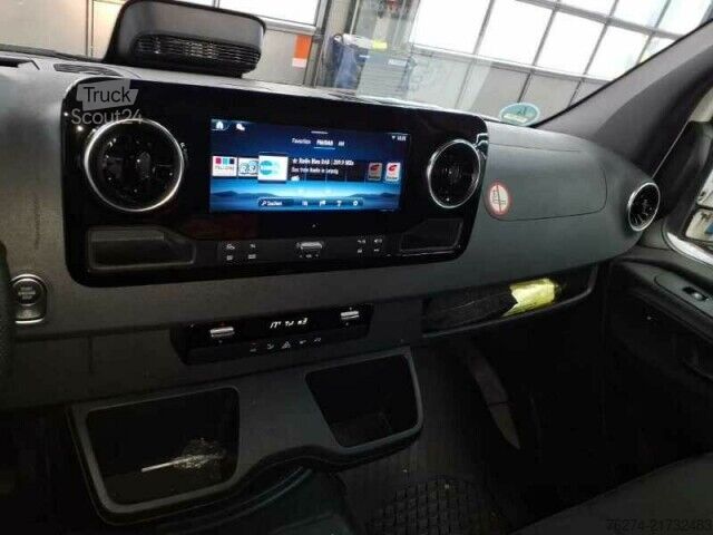 Magas tetős furgon Mercedes-Benz Sprinter 317 CDI Hochdach L2H2 Pro