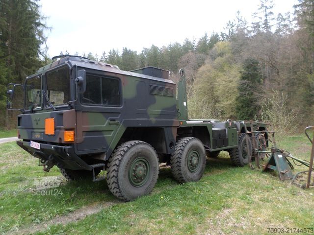 Wechselfahrgestell LKW MAN MAN Multi 8x8 32.403 VFAEG 15 to Hackenlift Bund