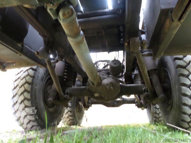 Wechselfahrgestell LKW MAN MAN Multi 8x8 32.403 VFAEG 15 to Hackenlift Bund