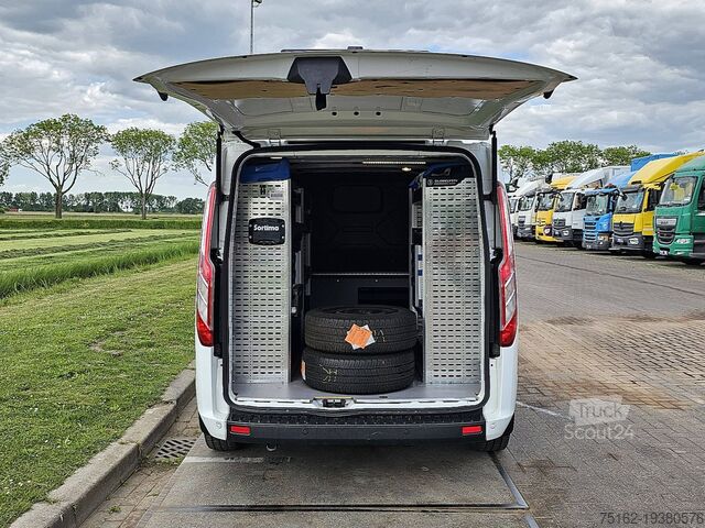 Kombi med högt tak FORD TRANSIT CUSTOM 2.0 L1H1 Wp-Inrichting!