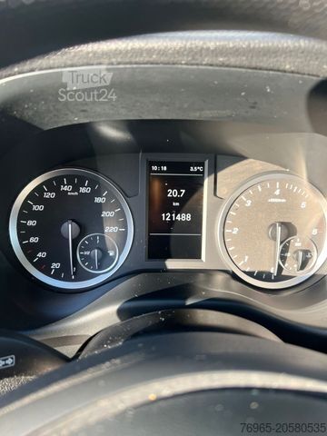 Duba panelată MERCEDES-BENZ Vito 116 LANG KLIMA TEMPOMAT PDC 2-SITZER REGALE