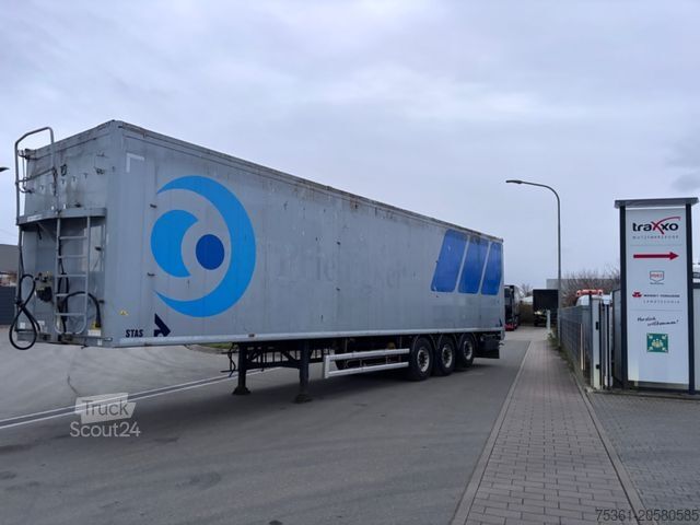 Polpriklopnik s premičnim dnom STAS Schubboden S300ZX 90 m3