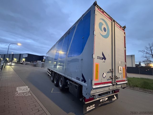 Semiremorcă cu podea mobilă STAS Schubboden S300ZX 90 m3