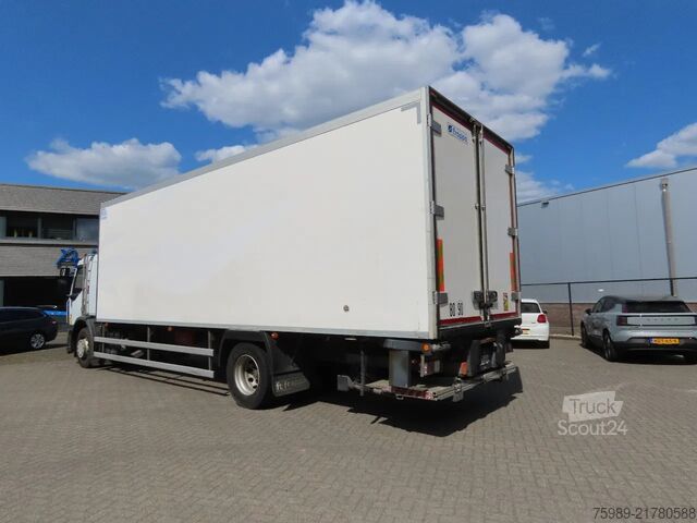 Gekoeld/bevroren transport Renault D 19T Sleeper, RETARDER, 2 zones temperature , ...