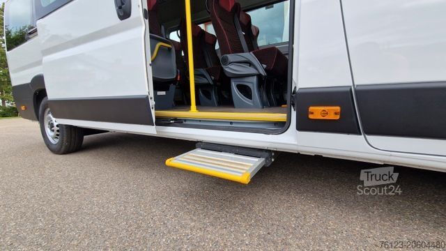 Minibus 2 x Opel Movano, 3 x Fiat Ducato 18 Sitzer Jumpe