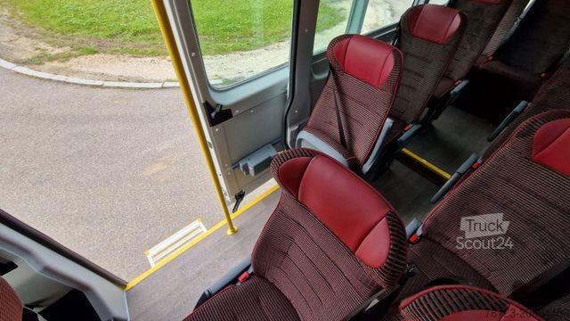 Minibus 2 x Opel Movano, 3 x Fiat Ducato 18 Sitzer Jumpe