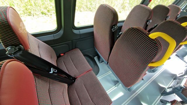 Mikroautobuss MERCEDES-BENZ Sprinter Lord Light 22 Sitzer 3 x Lagerfahrzeug