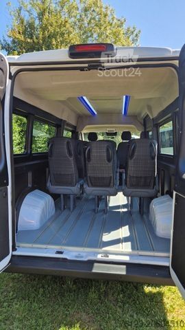 Mikroautobusas FIAT Opel Movano und Ducato Flexiboden 6 Schienen