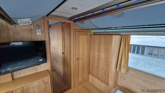 Kamp prikolica/kamper Neoplan Starliner 2 XXL Wohnbus Setra