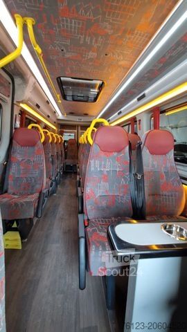 Kleinbus MAN TGE 22 Sitze GSR2 COC Lagerfahrzeug Stock