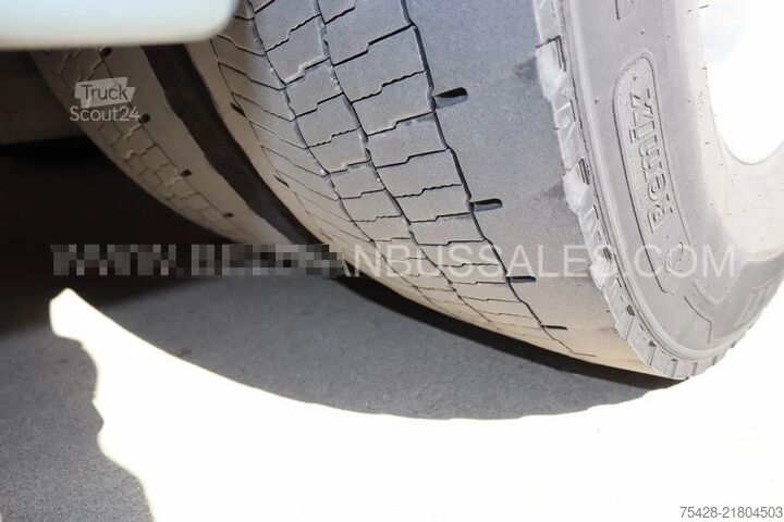 Touringcar MAN Lion's Coach R10 /USB / Full option