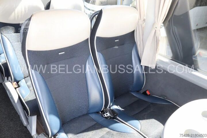Touringcar MAN Lion's Coach R10 /USB / Full option