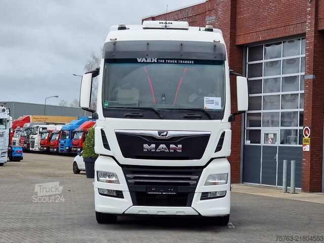 Volume SCM MAN TGX 18.510 4x2 - Lowdeck - Custom interior - Fu...
