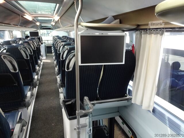 çift katlı Neoplan Skyliner L