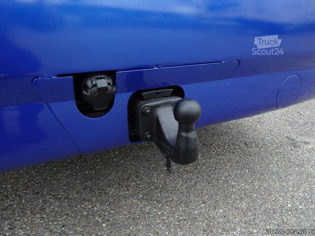 çift katlı Neoplan Skyliner L