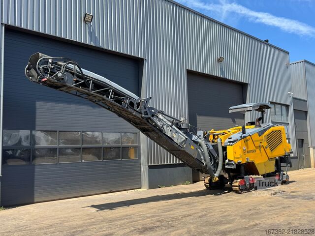 آلة كشط الأسفلت Wirtgen W100CFI