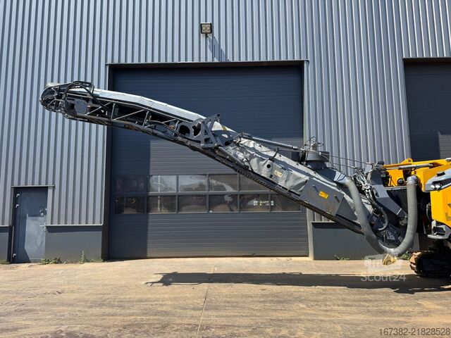 آلة كشط الأسفلت Wirtgen W100CFI