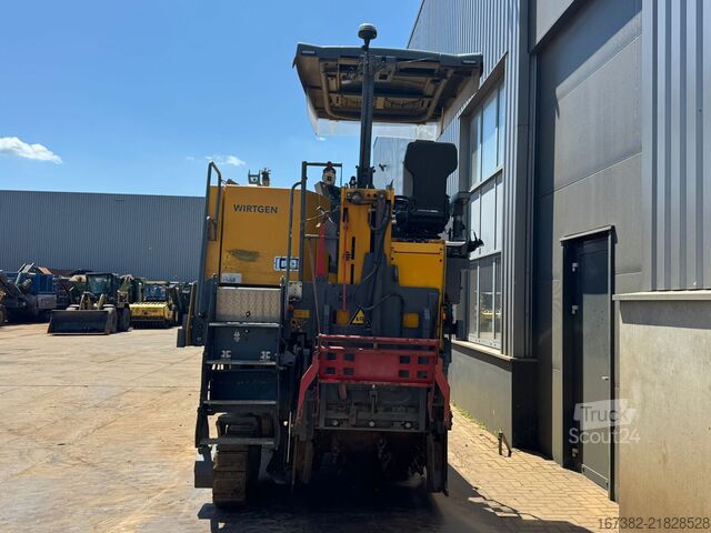 آلة كشط الأسفلت Wirtgen W100CFI