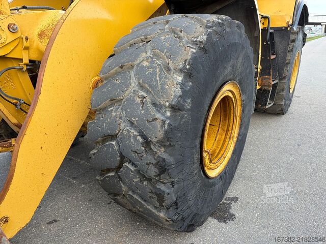 Yükleyici Caterpillar 966M NEW TIRES
