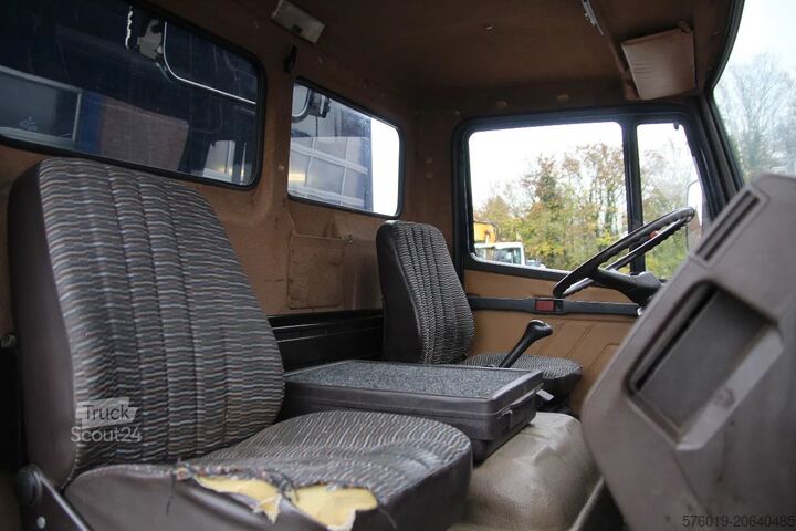 Transport de chevaux Mercedes-Benz SK 814 4x2 - Full Steel Suspension - Manual Gea...