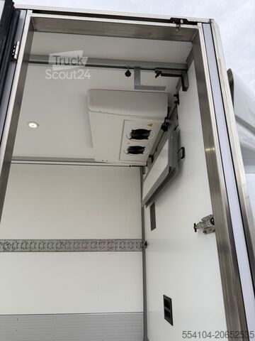 Hladilni kombi Renault Master