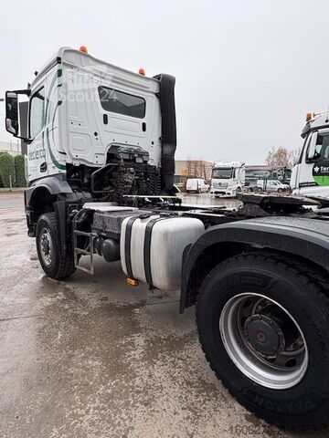 Kuorma-auto Mercedes-Benz Arocs 963-4-B