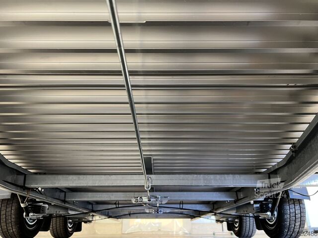 Bestelwagen autodrager Cheval Liberte Debon C1000 Roadster ALF Autotransporter geschlossen
