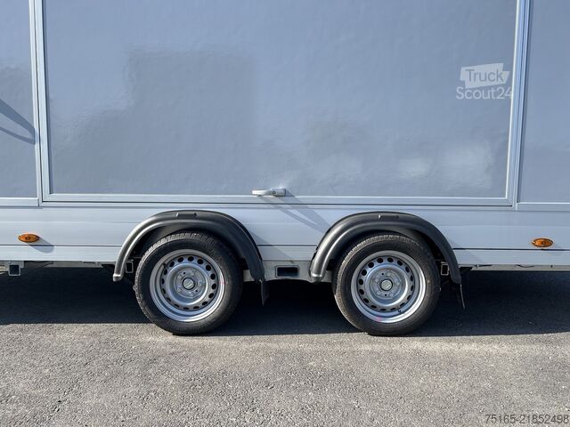 Furgón portacoches Cheval Liberte Debon C1000 Roadster E-Winde, Stand Autotransporter ge