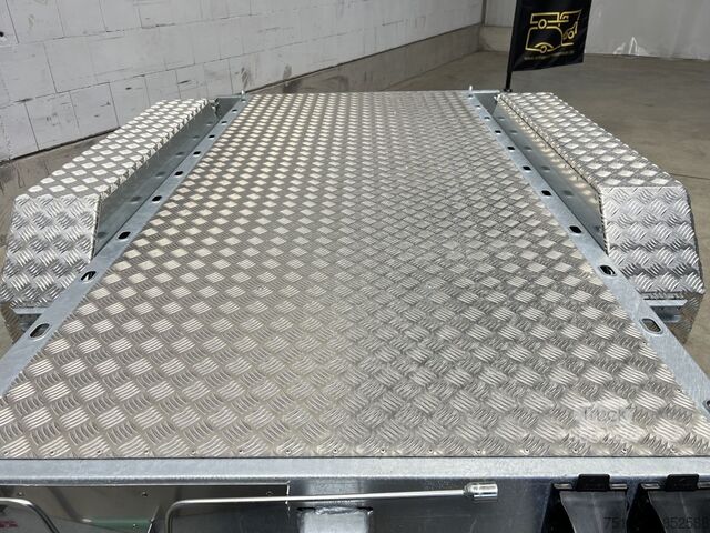 Iekārtu pārvadāšanas piekabes un ekskavatoru piekabes Vezeko Generator 2-Achser Maschinentransporter