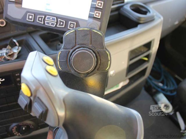 Вантажівка спеціального призначення MAN TGS 33.480 6X6 + AMAG multimixer MFT3-19AIO + WI