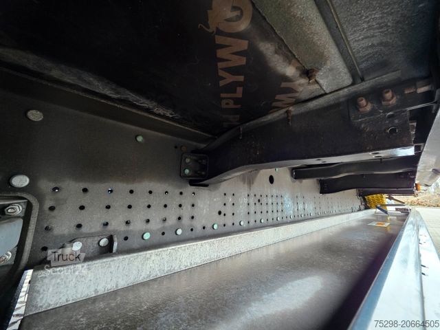 Atvērta puspiekabe ar tentu SCHMITZ CARGOBULL SCS 24/L 13.62 Mega / Palettenkasten