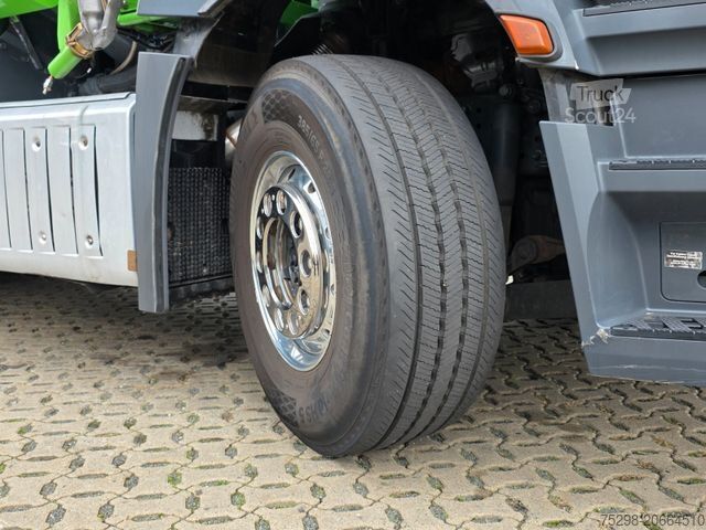 Tank kamyonu MERCEDES-BENZ Antos 2643 / Ret. / ADR AT / Lenkachse /KOMPLETT