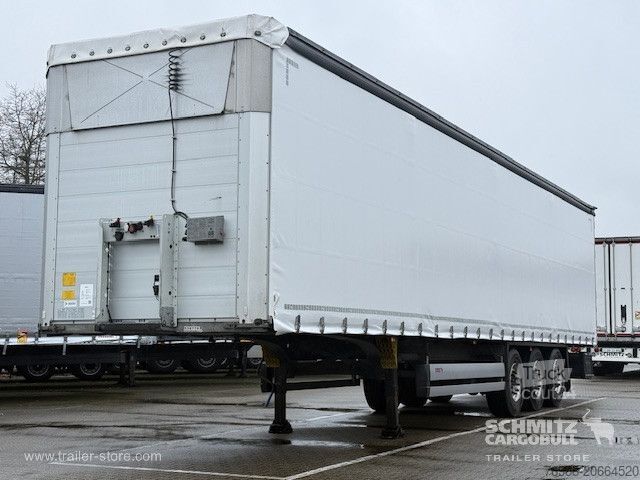 Semi-reboque aberto com lona Schmitz Cargobull Curtainsider Standard Getränke