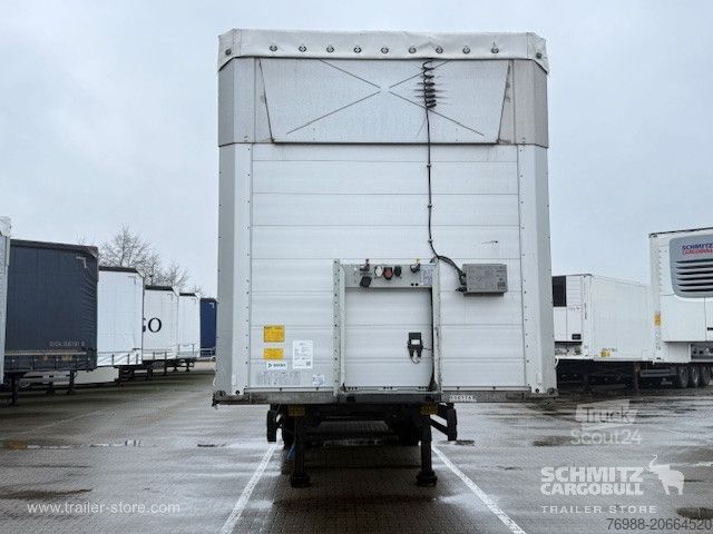 Semi-reboque aberto com lona Schmitz Cargobull Curtainsider Standard Getränke