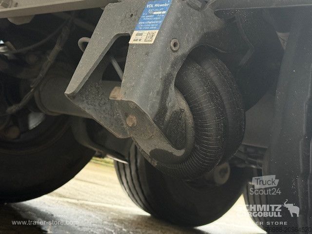 Semi-reboque aberto com lona Schmitz Cargobull Curtainsider Standard Getränke