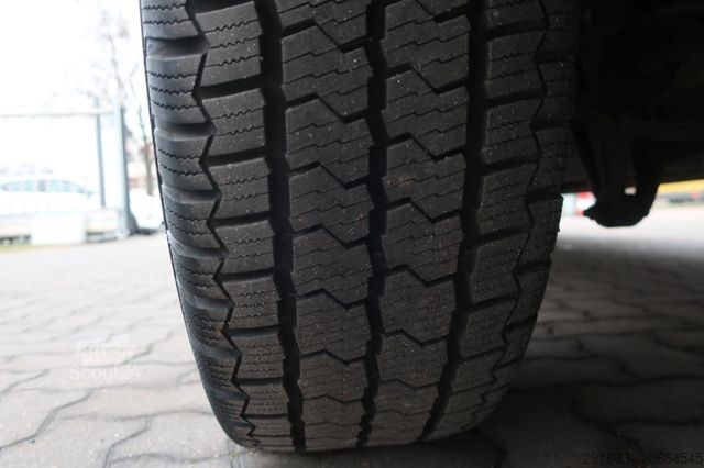 Vans ar augstu jumtu MERCEDES-BENZ Sprinter 313CDI 1. Hand / MAXI / Rampe / FN:64