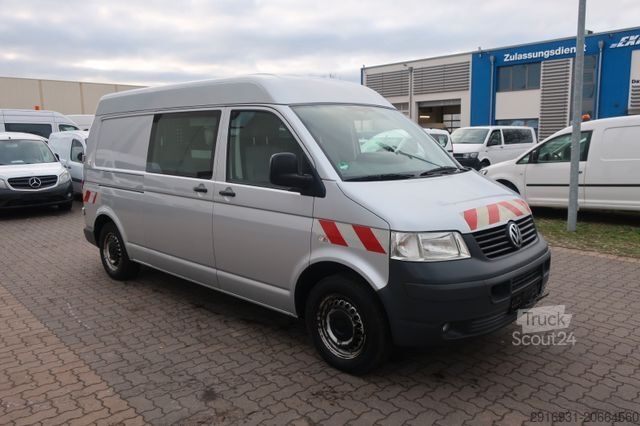 Vans ar augstu jumtu VOLKSWAGEN T5 Transporter Kasten Mittelhochdach 4 Motion