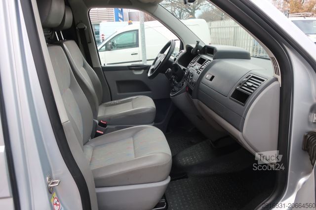 Vans ar augstu jumtu VOLKSWAGEN T5 Transporter Kasten Mittelhochdach 4 Motion