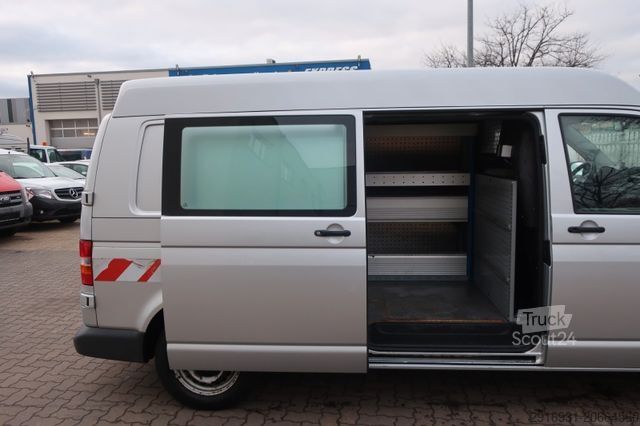 Vans ar augstu jumtu VOLKSWAGEN T5 Transporter Kasten Mittelhochdach 4 Motion