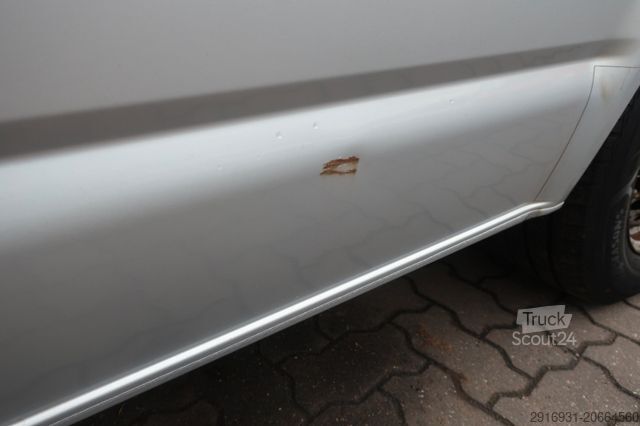 Vans ar augstu jumtu VOLKSWAGEN T5 Transporter Kasten Mittelhochdach 4 Motion