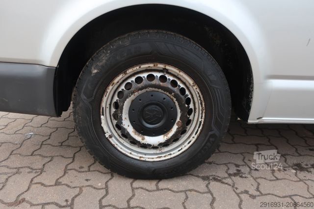 Vans ar augstu jumtu VOLKSWAGEN T5 Transporter Kasten Mittelhochdach 4 Motion