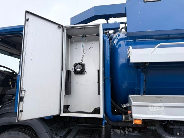 Vakuuma autocisterna SCANIA P360 6x2*4 Hvidtved Larsen Flexline 310