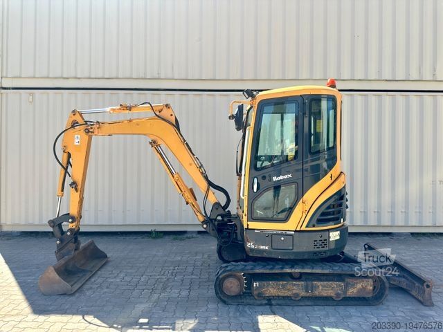 Minibagger HYUNDAI Robex25Z-9AK / 2018 BJ / 2.962 H / 2.580 KG