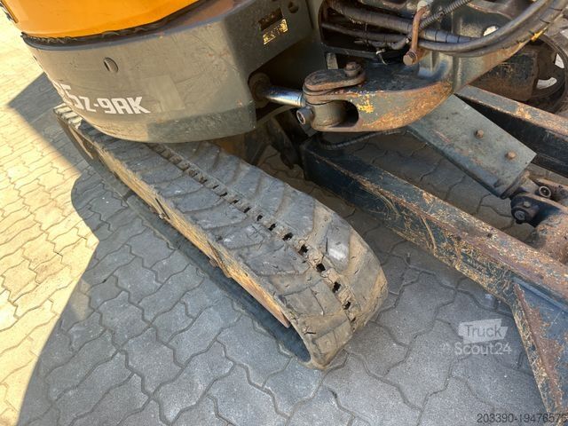 Minibagger HYUNDAI Robex25Z-9AK / 2018 BJ / 2.962 H / 2.580 KG