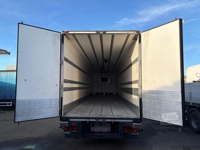 KĂŒhl-/TiefkĂŒhltransport LAMBERET Maxima, 1300 LBW Taillfit , 270 cm height, Pal...