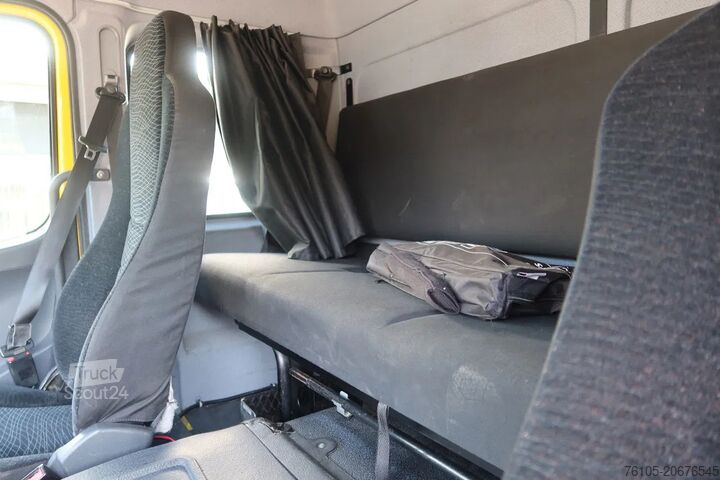 Autotransporter Mercedes-Benz Atego 1221 1221 L  Takel wagen 6 Persoons