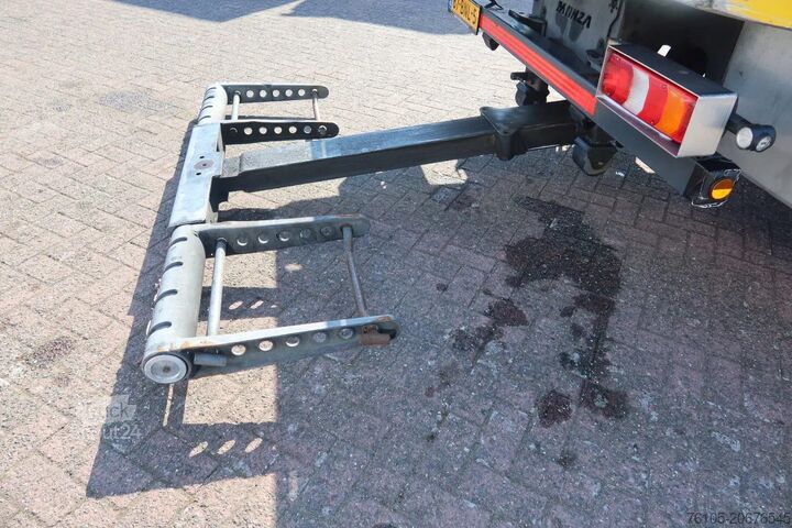 Autotransporter Mercedes-Benz Atego 1221 1221 L Takel wagen 6 Persoons