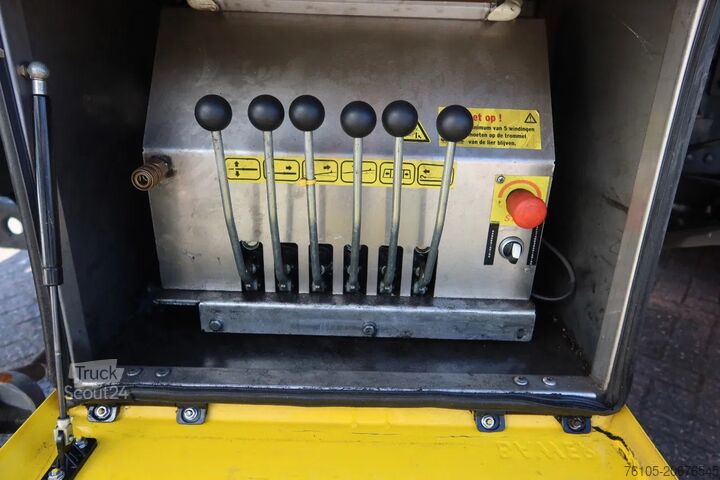 Autotransporter Mercedes-Benz Atego 1221 1221 L  Takel wagen 6 Persoons