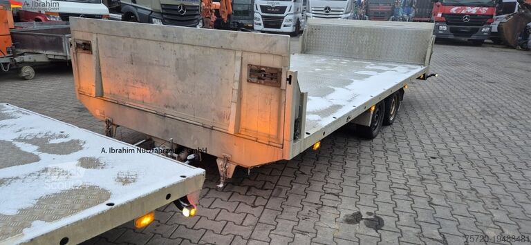 Autotransporter Anhänger  BAOS Plateauanhänger Anhänger Tandem, Baumaschinen und Fahrzeuge