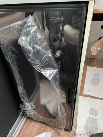 Автодім ETRUSCO CAMPERVAN | CV | 540 DB**Aufstelldach**Markise**